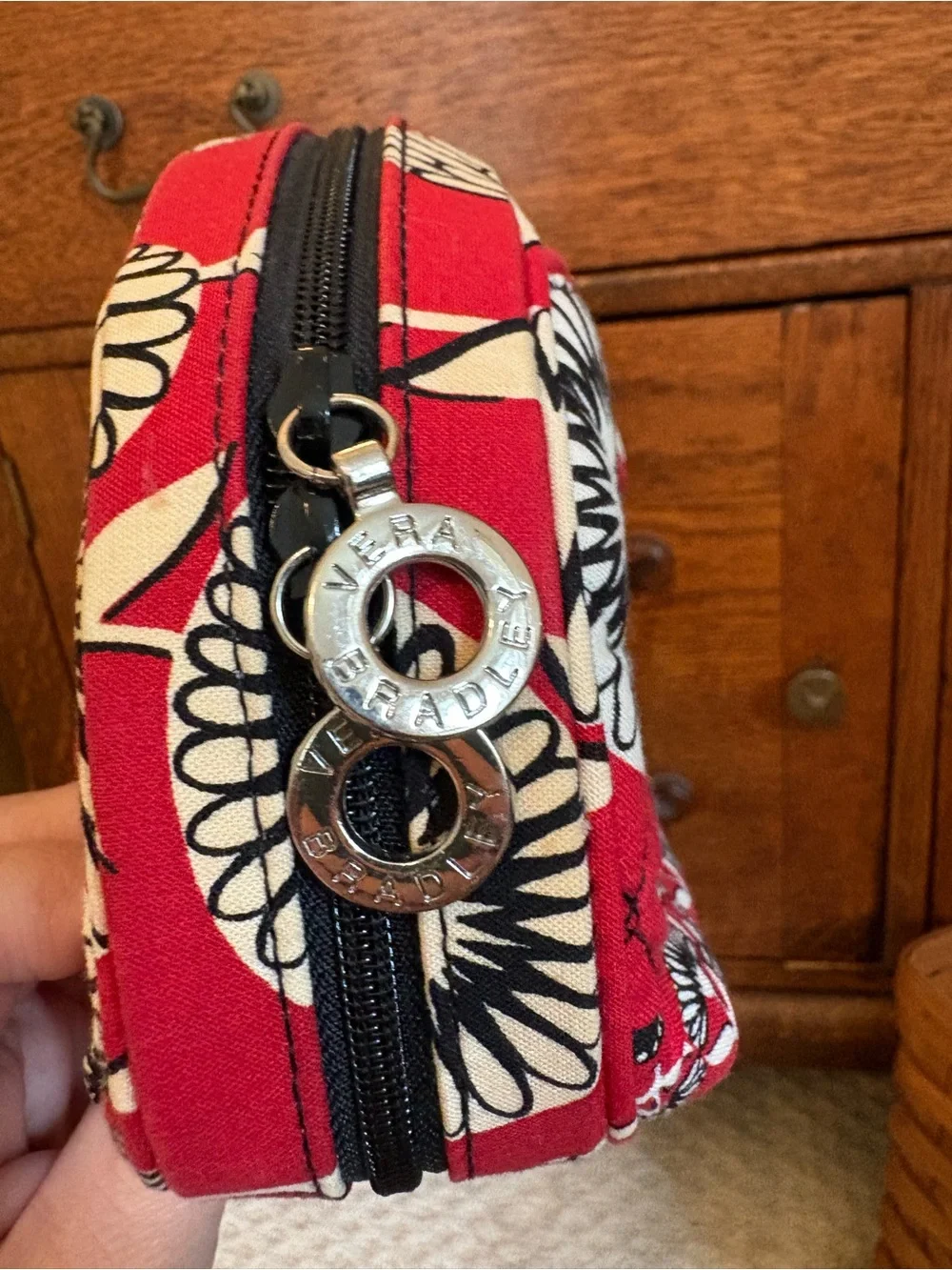 Vera Bradley Red Floral Deco Daisy Quilted Cosmetic Case